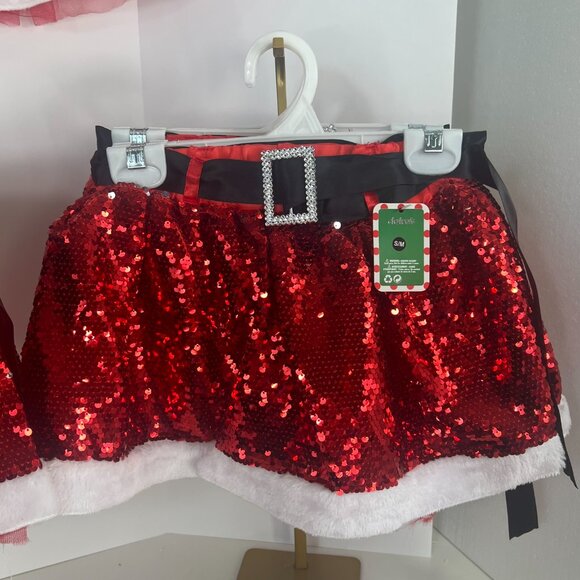 Claire’s Red Sequin Santa Skirt S/M– Holiday Party Christmas –New with Tags - Picture 6 of 8
